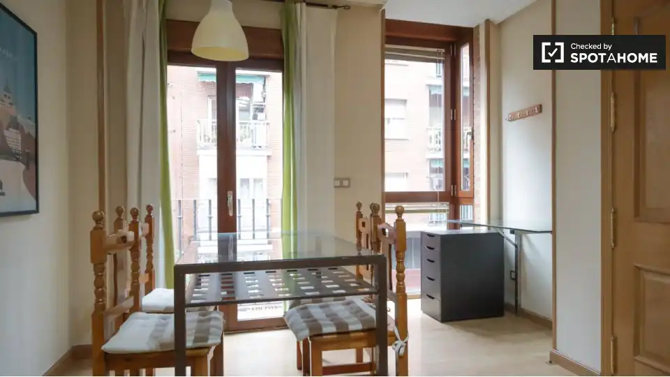 Piso con terraza en alquiler en Chamartín, imagen 5