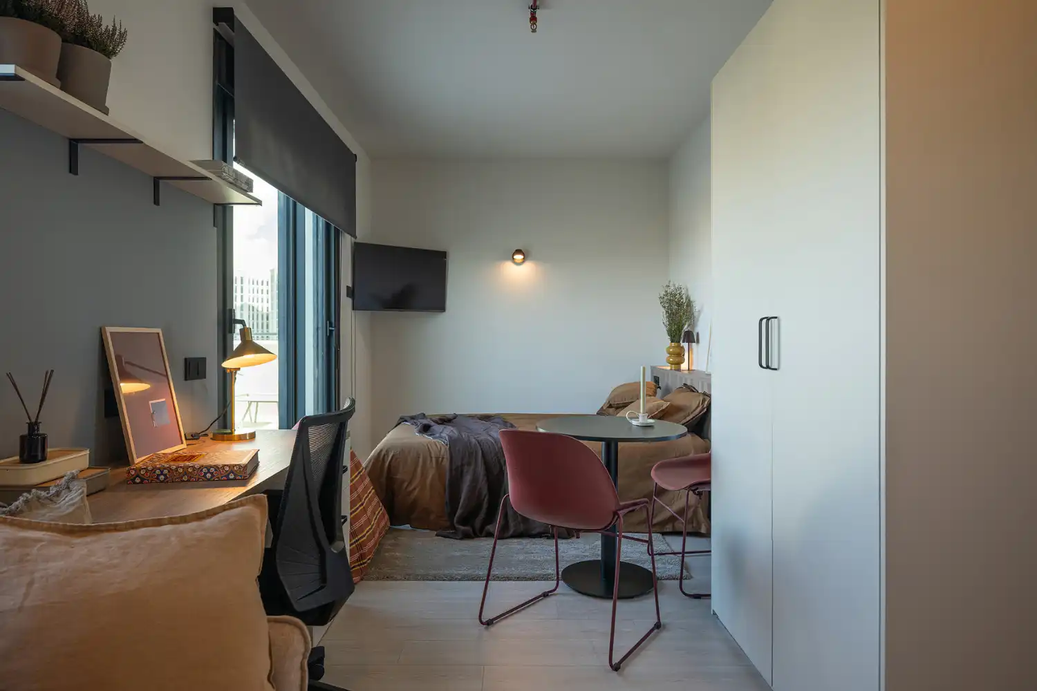 Schlafzimmer von Wohnung zur Miete in Armilla mit Klimaanlage, Möbliert und Mikrowelle