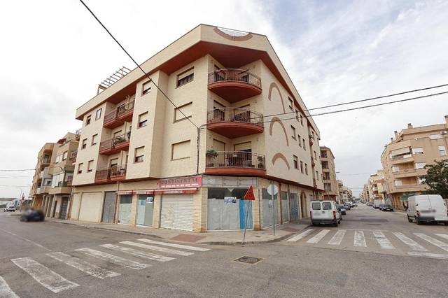 Local comercial en Alquiler en Alcanar