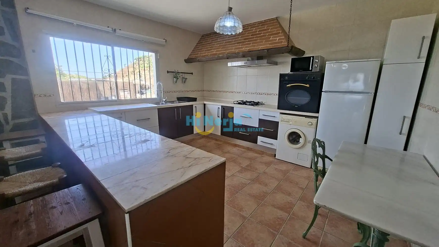 Cocina de Casa o chalet de alquiler en Vélez-Málaga con Terraza, Amueblado y Horno