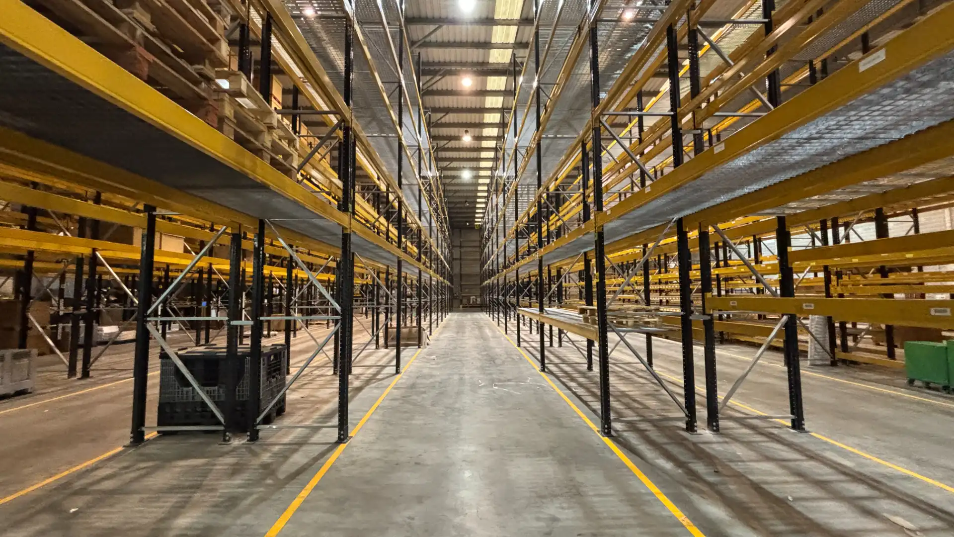 Nave industrial de alquiler en Etxebarri con Calefacción y Alarma