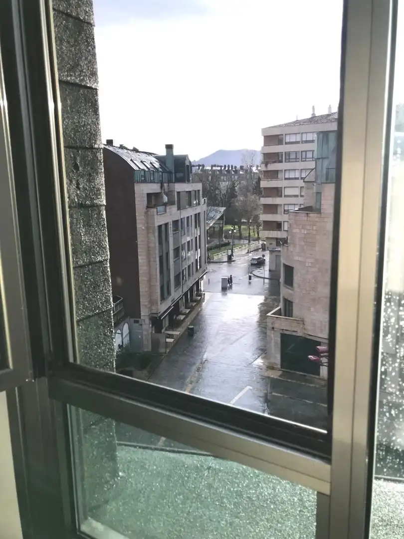 Vista exterior de Dúplex en venta en Torrelavega  con Aire acondicionado y Calefacción