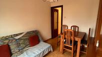 Sala d'estar de Àtic en venda en L'Hospitalet de Llobregat amb Terrassa