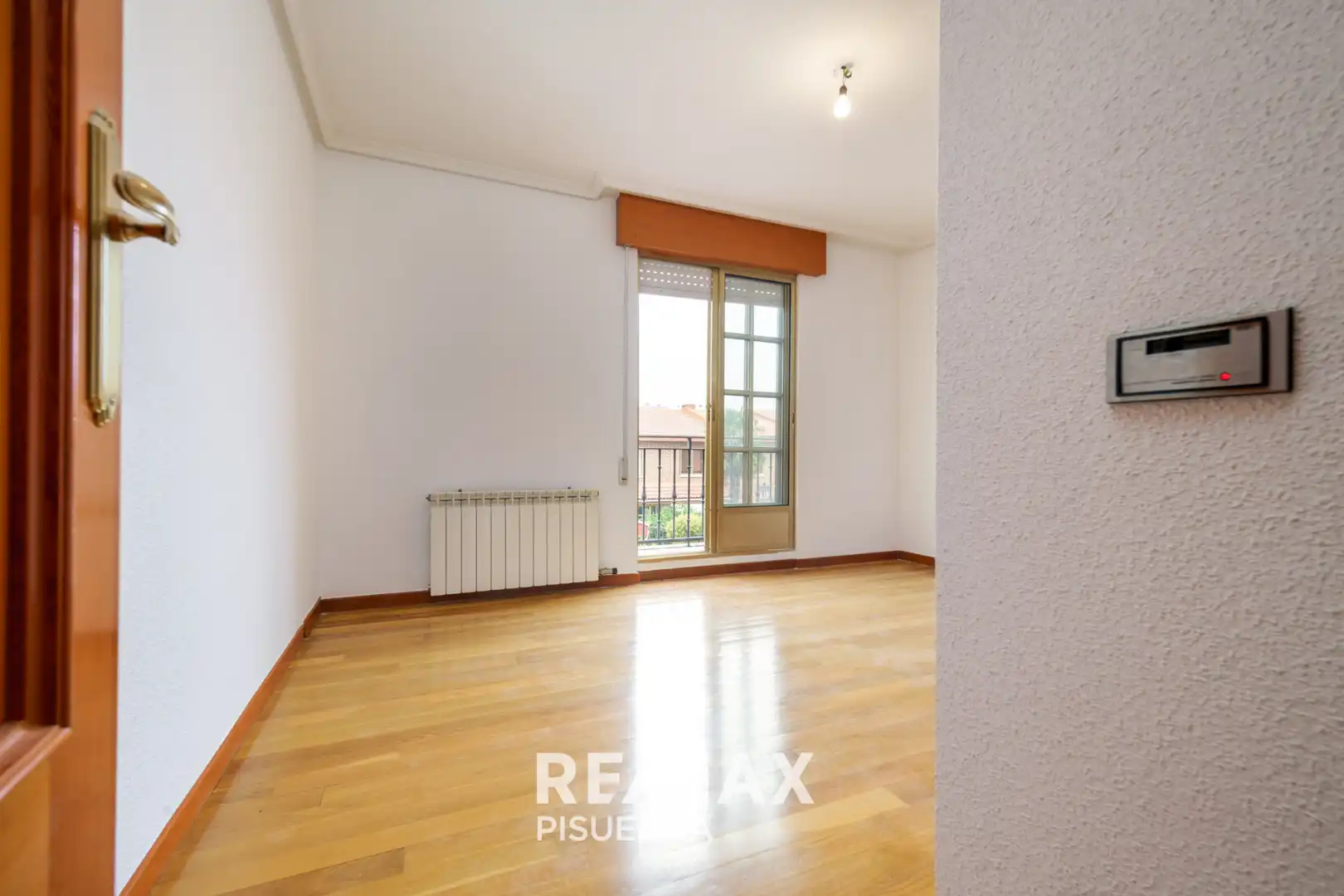 Chalet con jardín en venta en Calle Castilla y León 1, imagen 71