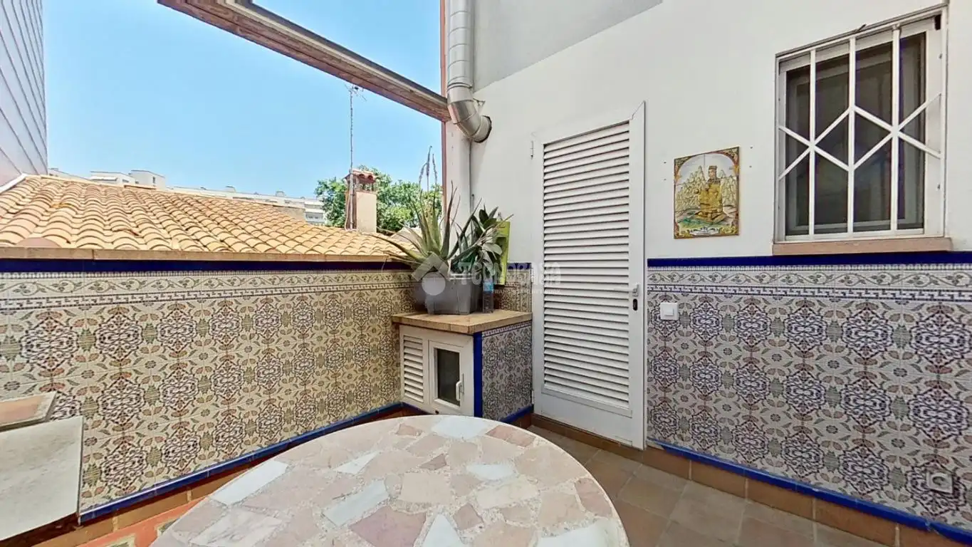 Terrassa de Casa adosada en venda en Cerdanyola del Vallès