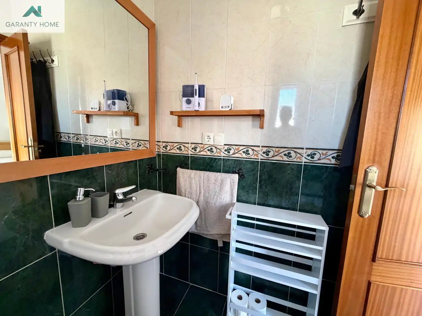 Bathroom of Detached homes for rent in Vélez-Málaga  with Air Conditioner, Terrace and Furnished