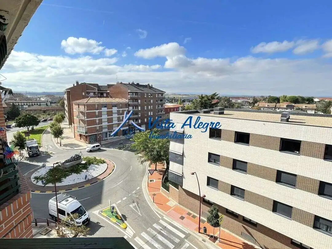 Vista exterior de Piso en venta en Haro, La Rioja