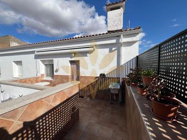 Haus zum Verkauf in Sierra de Fuentes