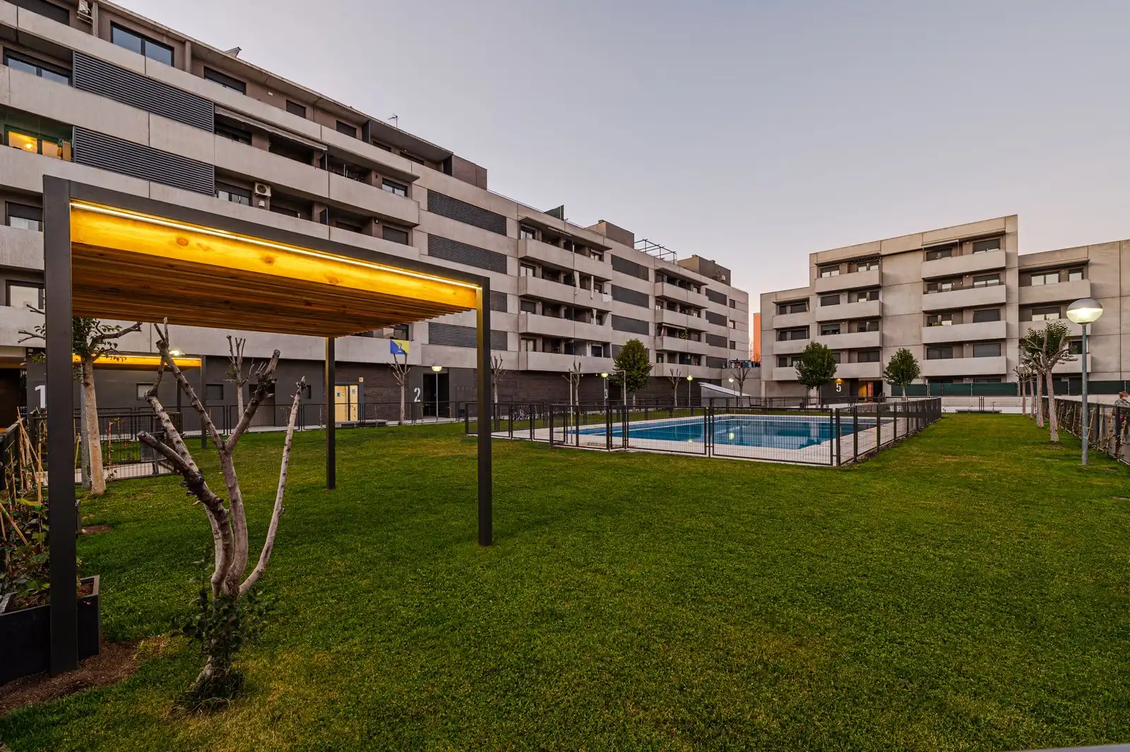 Exterior view of Flat for rent in Torrejón de Ardoz  with Parquet flooring, Terrace and Storage room