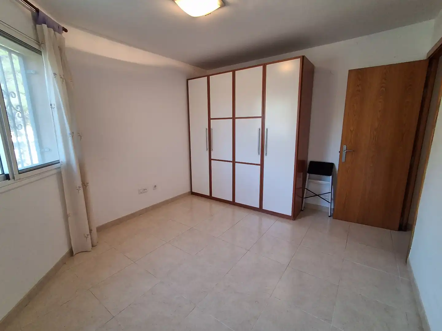 Habitación de Planta baja en venta en Mont-roig del Camp con Jardín privado, Horno y Alarma