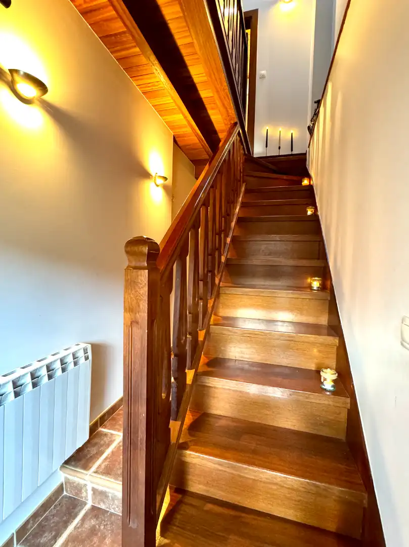 Casa adosada en venta en Villaviciosa con Calefacción, Parquet y Amueblado