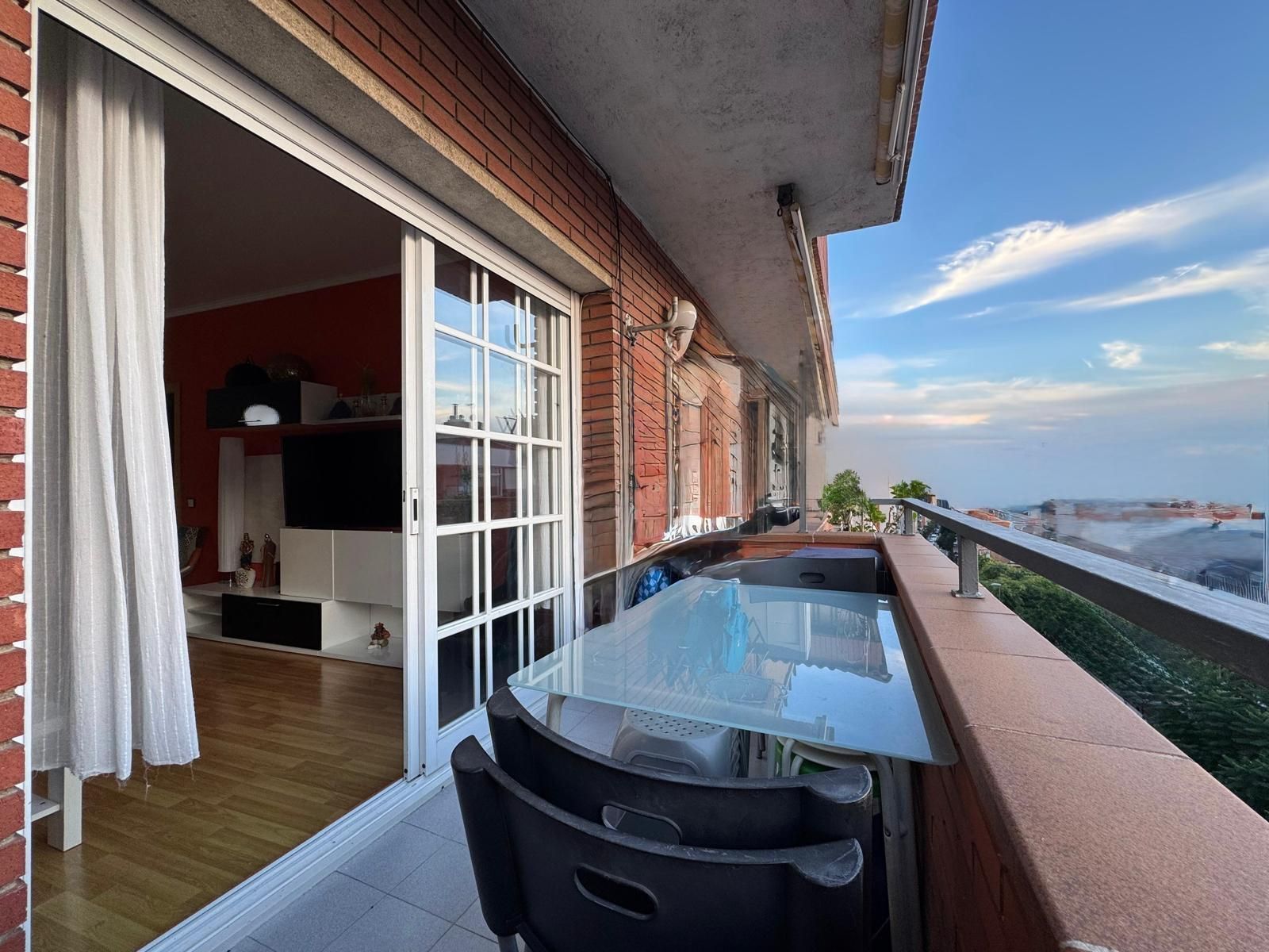 Terrassa de Pis en venda en Badalona amb Aire condicionat i Calefacció