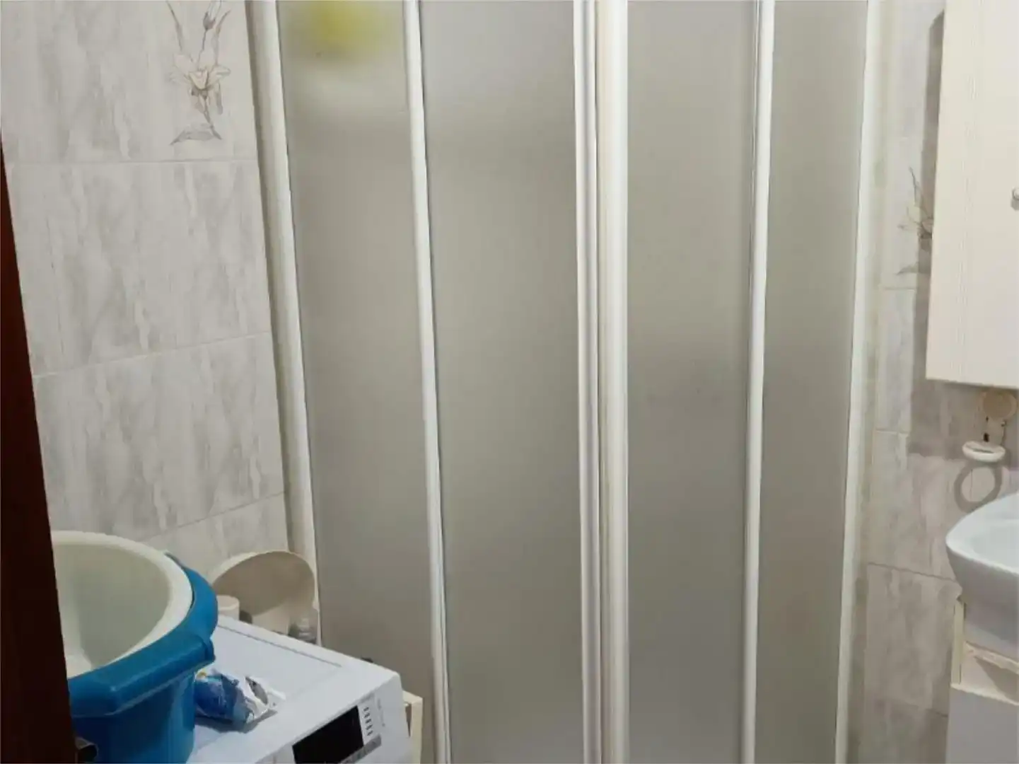 Bathroom of Flat for sale in Peralejos de Arriba  with Private garden, Storage room and Furnished