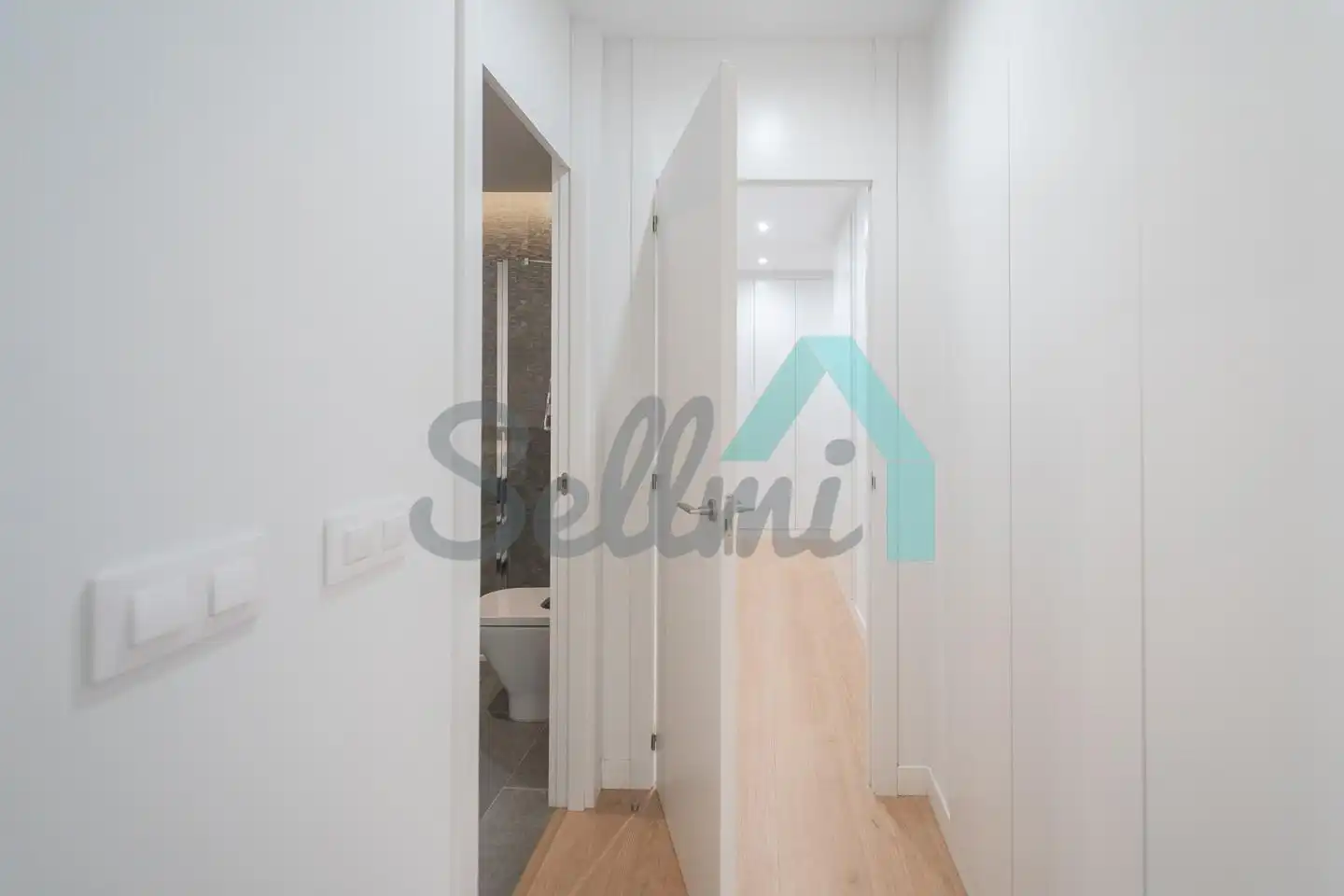 Wohnung zur Miete in Cervantes, Plaza de América