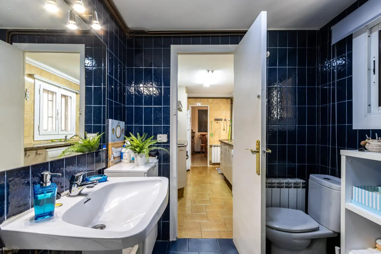 Bany de Casa o xalet en venda en Castellar del Vallès amb Aire condicionat, Calefacció i Jardí privat