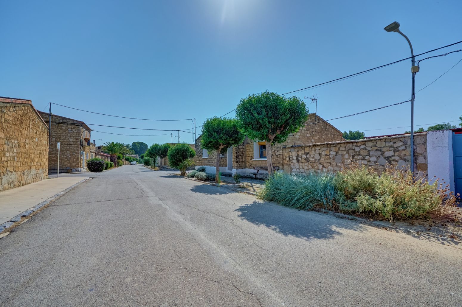 Vista exterior de Casa o xalet en venda en Sádaba amb Jardí privat i Traster