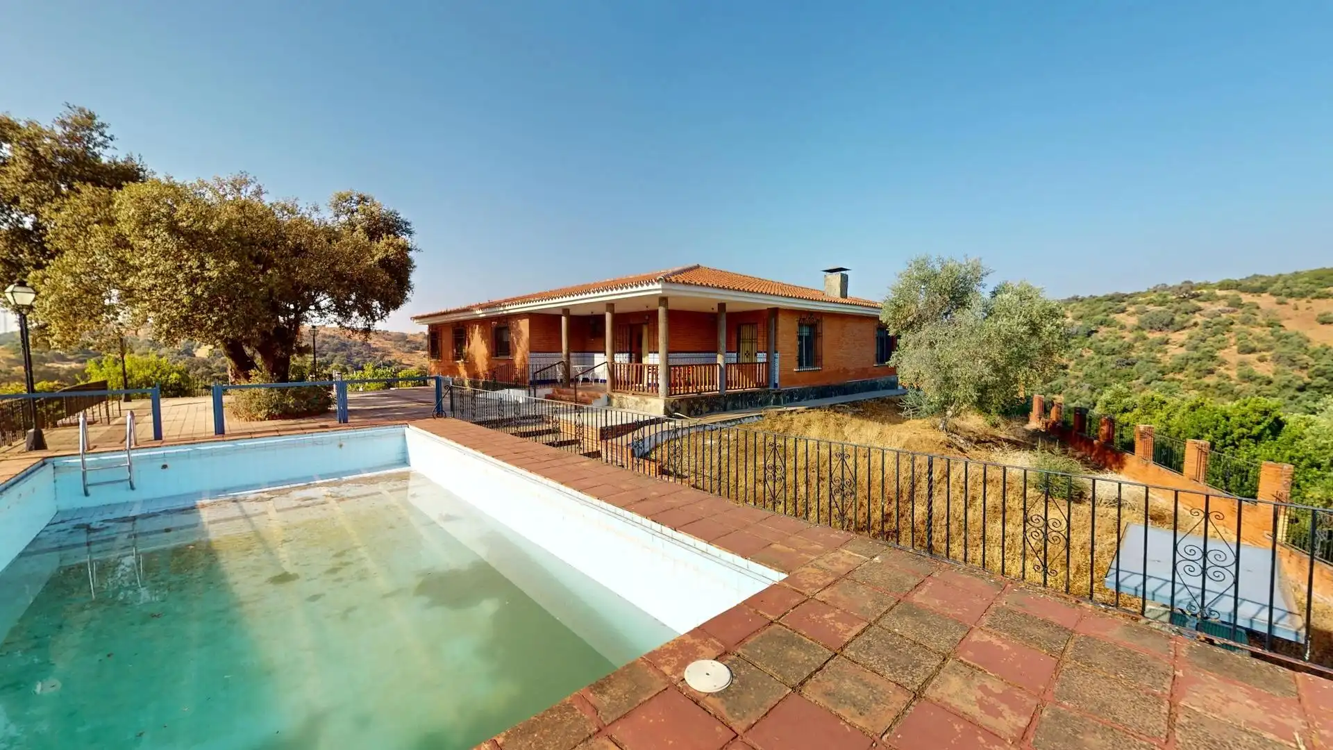 Piscina de Finca rústica en venda en Periurbano Norte