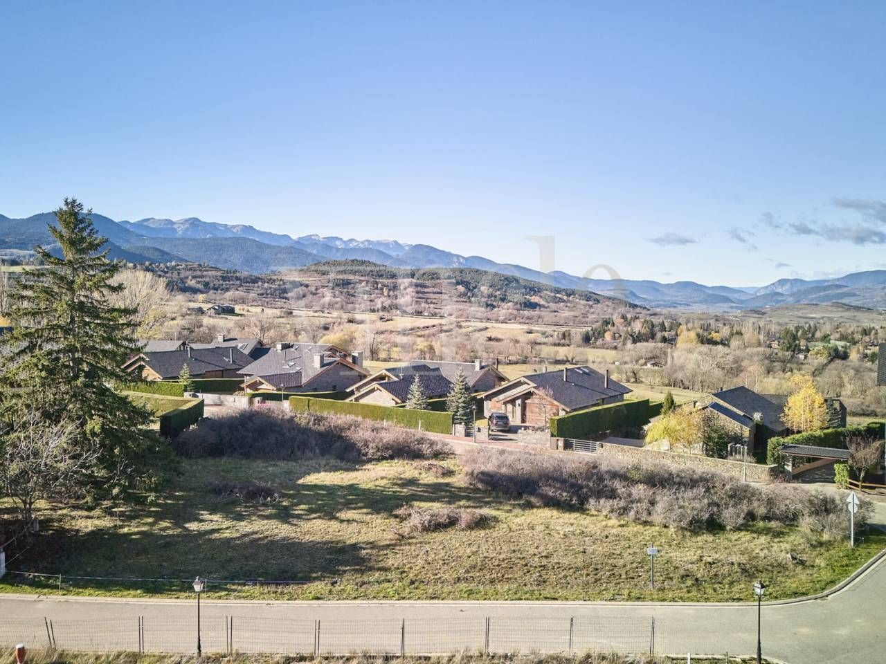 Residencial en venda en Das