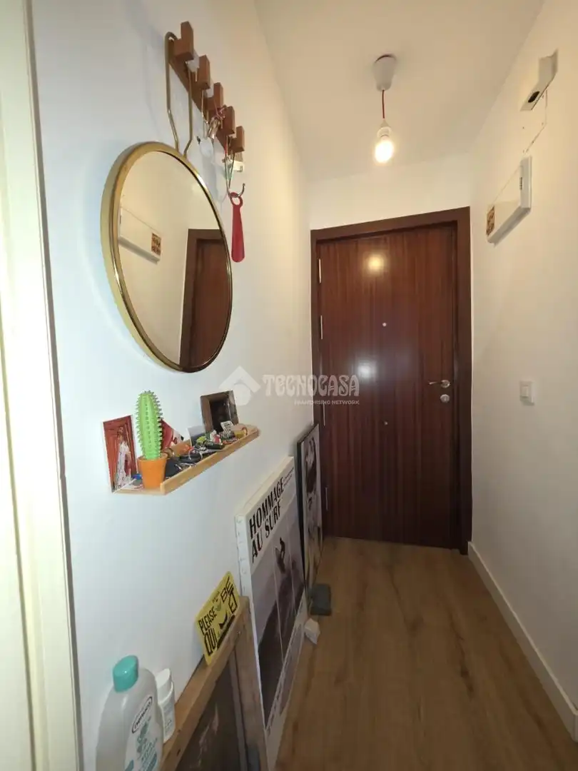 Flat for sale in Sevilla  with Air Conditioner, Terrace and Balcony