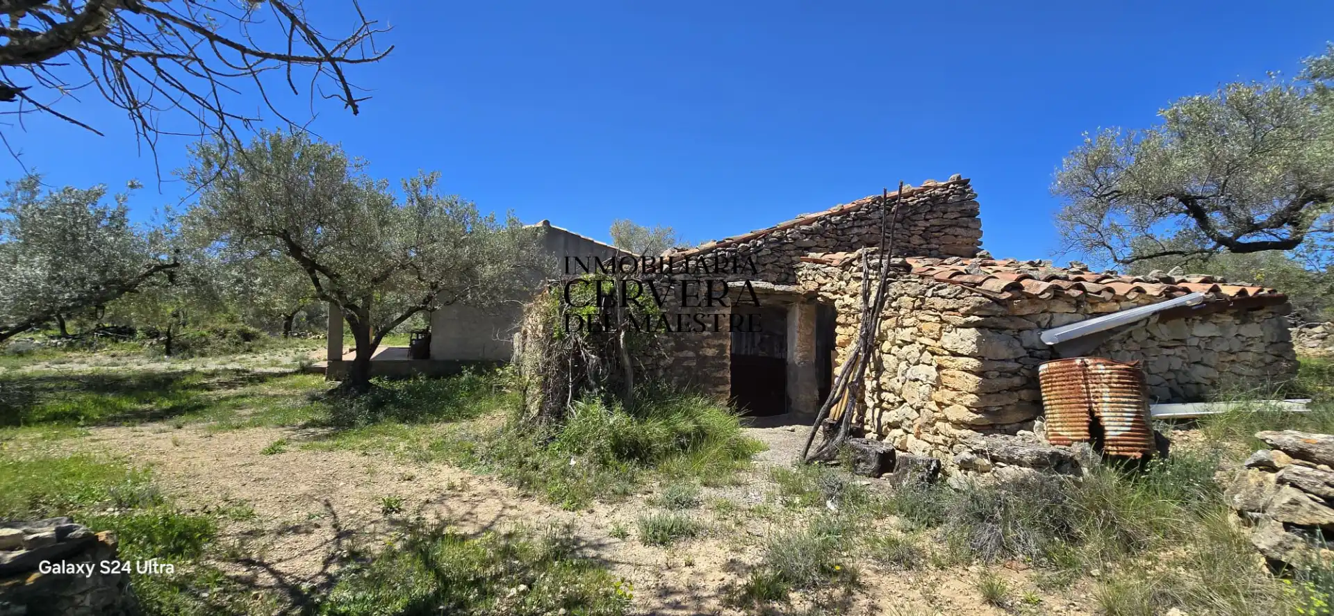Finca rústica en venda en Cervera del Maestre amb Moblat