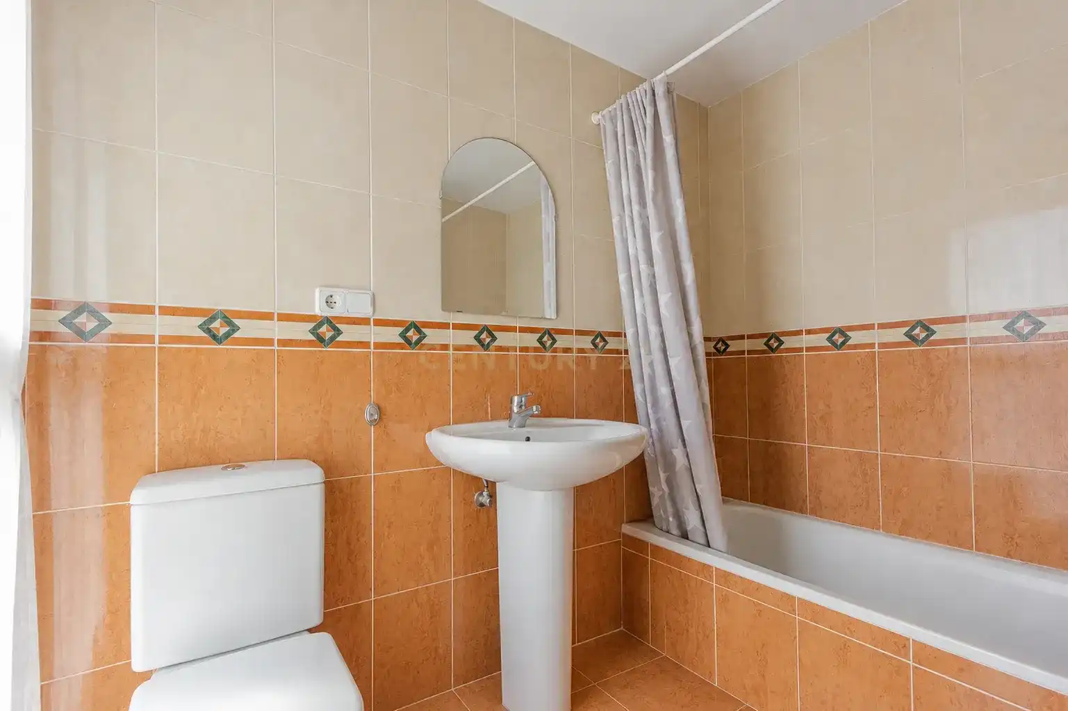Baño de Apartamento en venta en Calpe / Calp con Aire acondicionado, Piscina y Lavadora