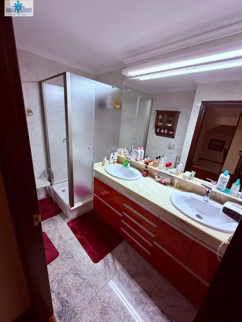 Bathroom of Detached homes for sale in Albacete  with Air Conditioner, Heating and Terrace