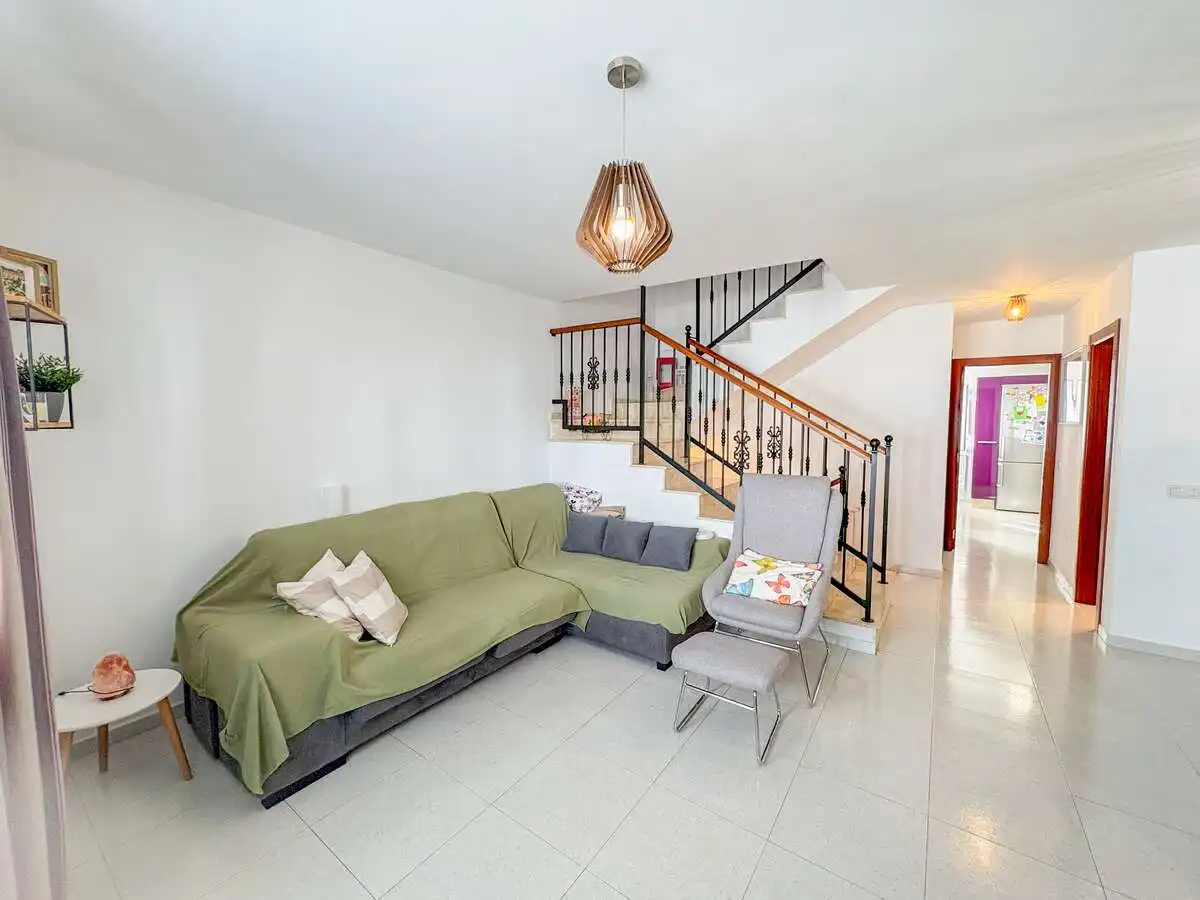 Living room of Duplexes for sale in Tías  with Oven and Balcony