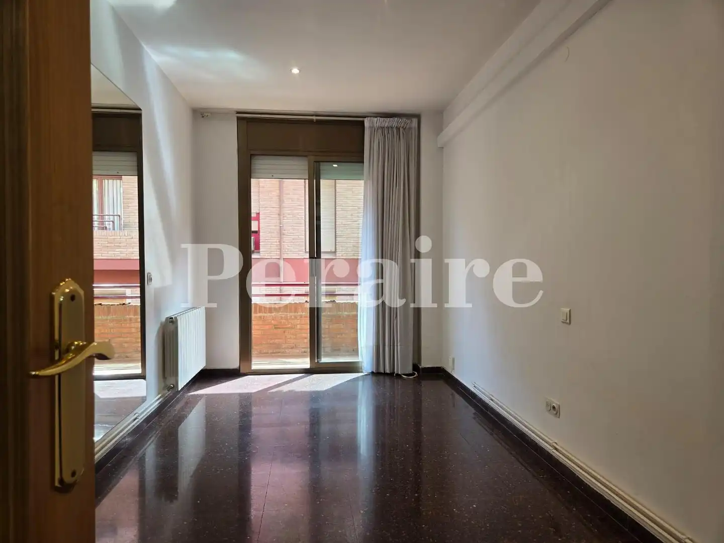 Piso de alquiler en TRAVESSERA DE DALT, 56, La Salut
