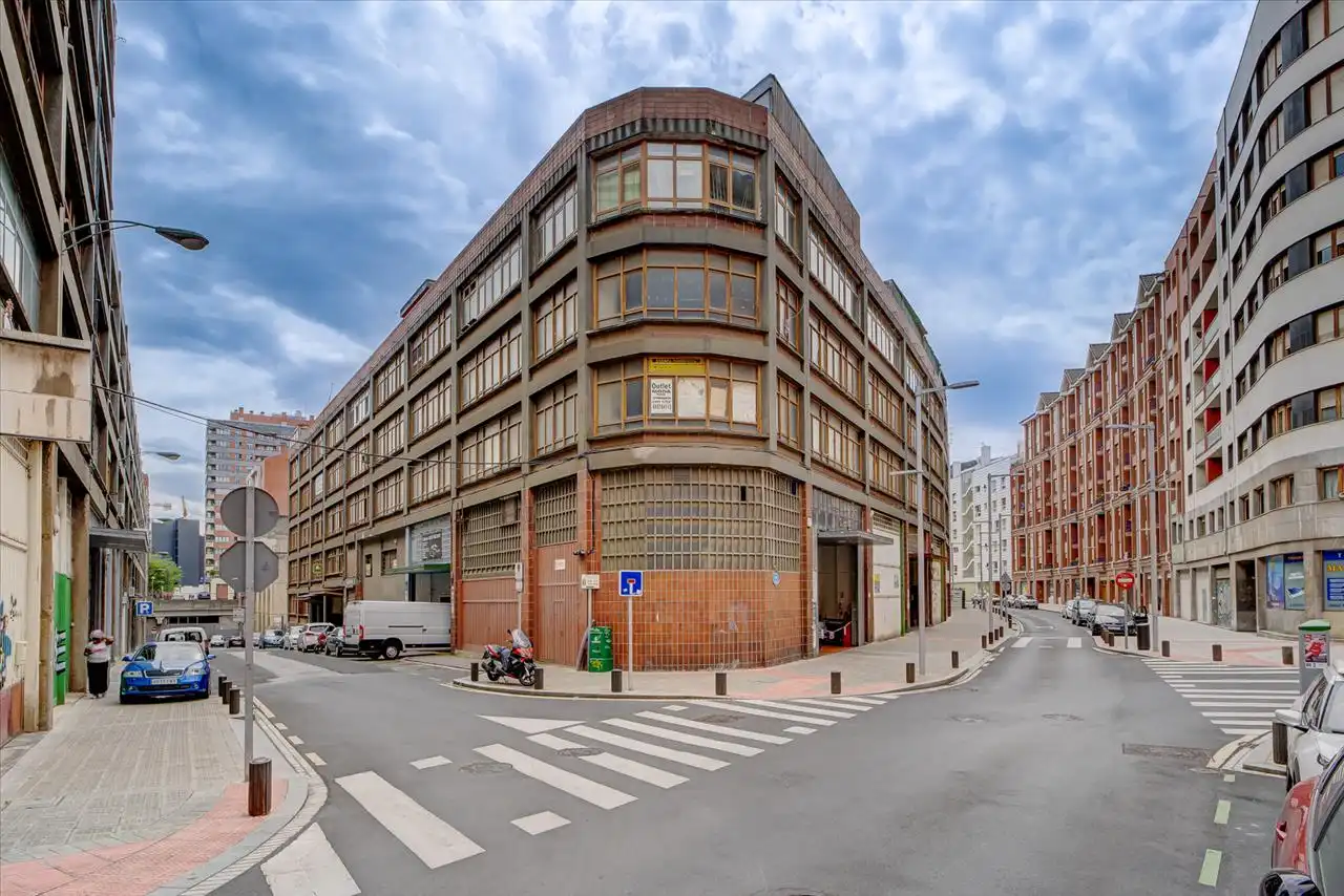 Exterior view of Industrial buildings for sale in Bilbao 