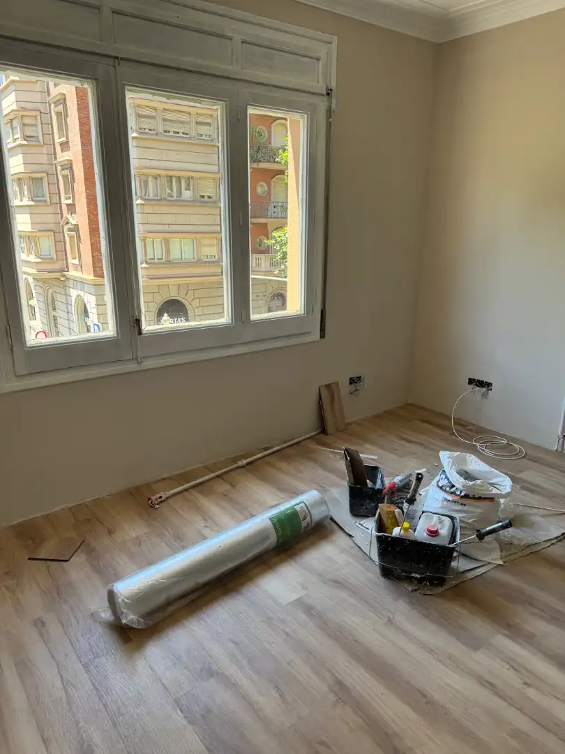 Dormitori de Pis de lloguer en Barcelona amb Aire condicionat, Calefacció i Parquet