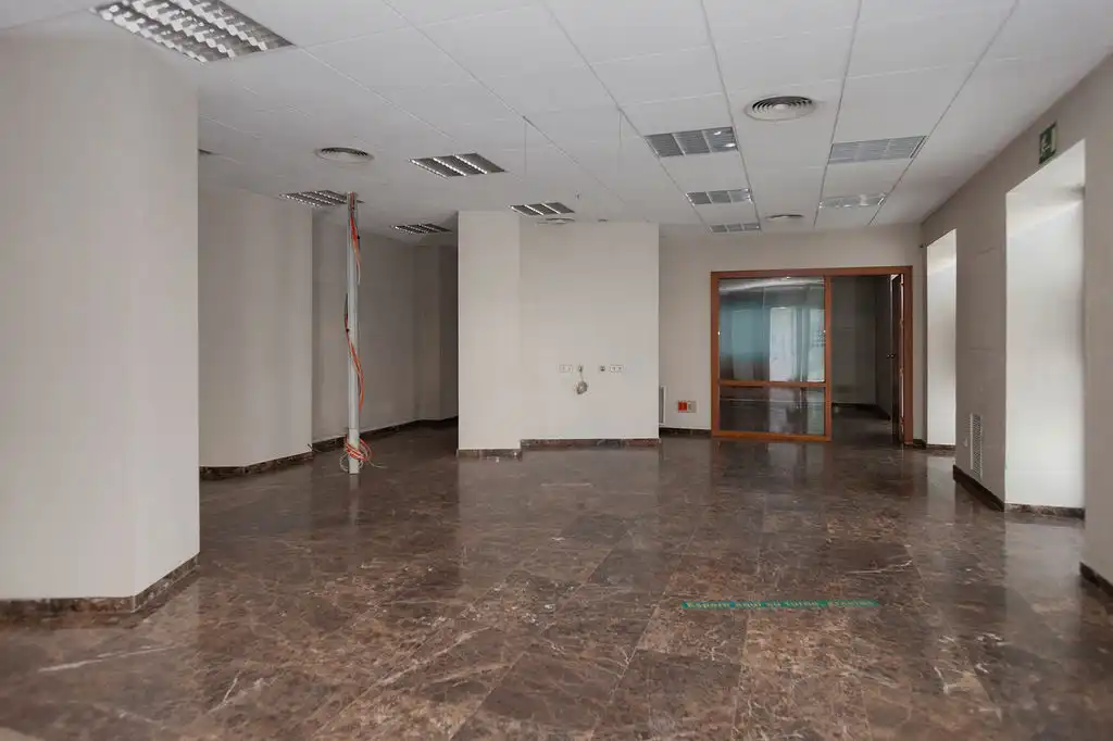 Gewerbefläche zur Miete in C/ Vicente Aleixandre, imagen 4