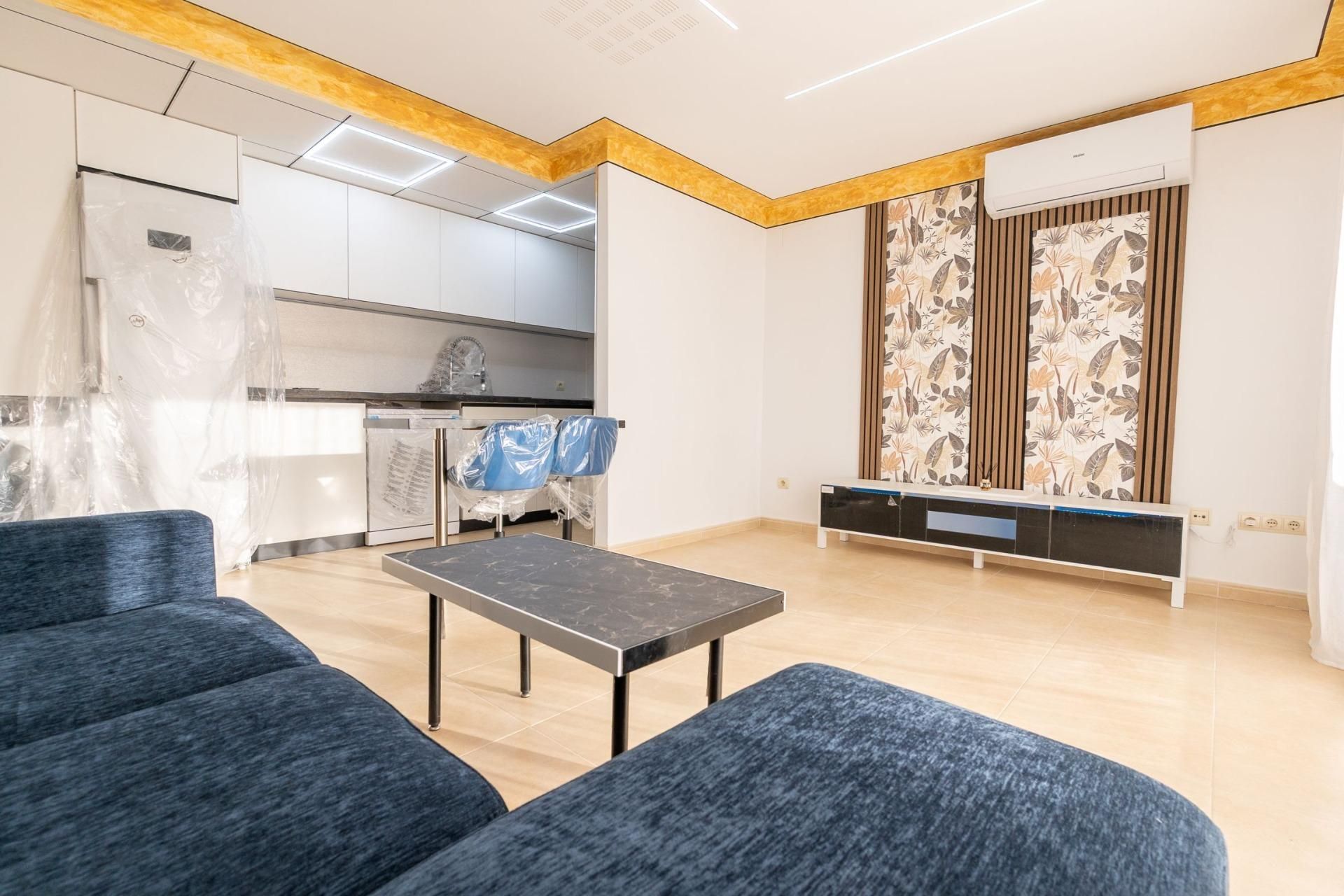Living room of Flat for sale in Deltebre  with Air Conditioner and Terrace