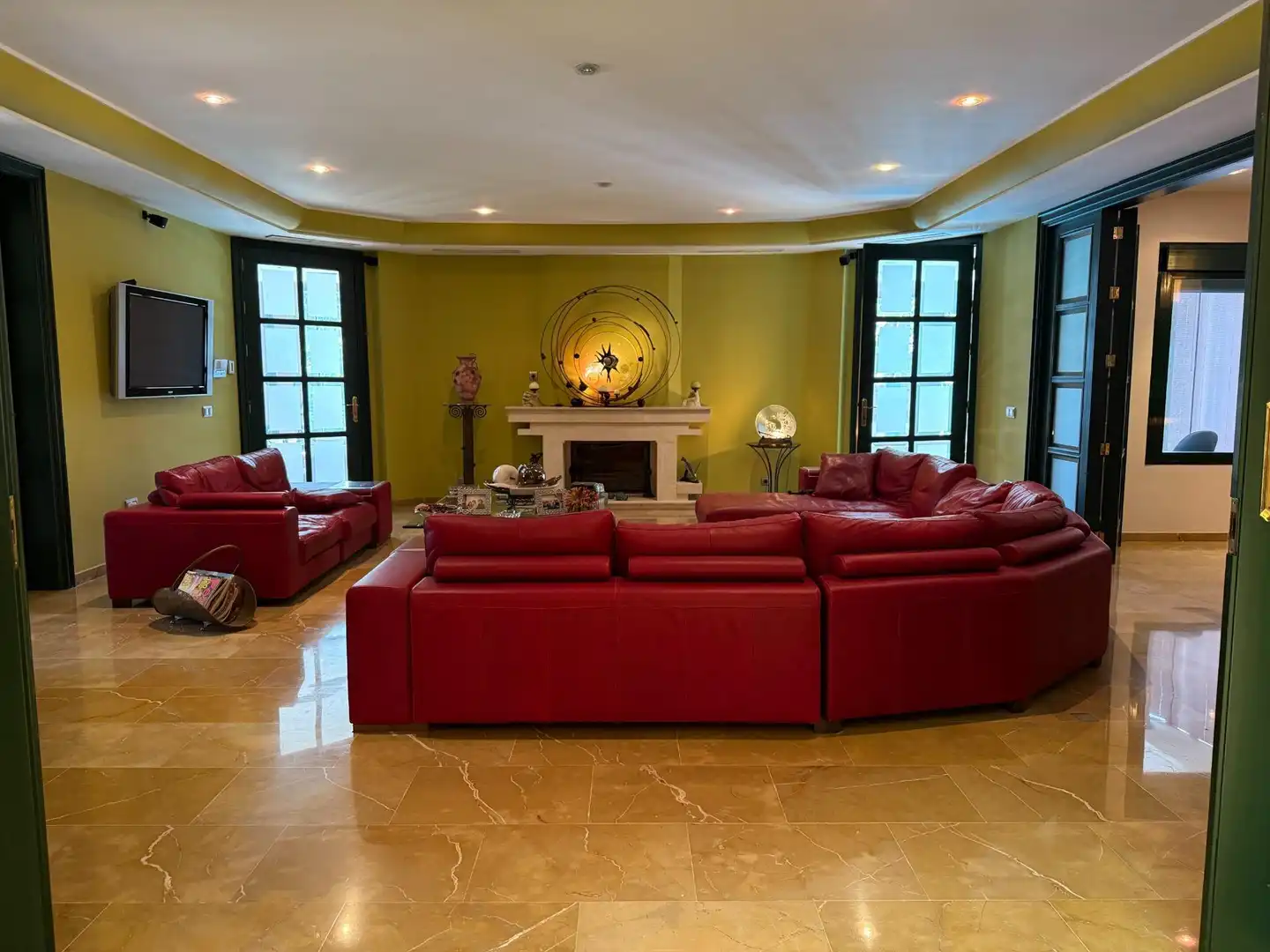 Sala de estar de Casa o chalet en venta en Gelves con Aire acondicionado, Jardín privado y Terraza