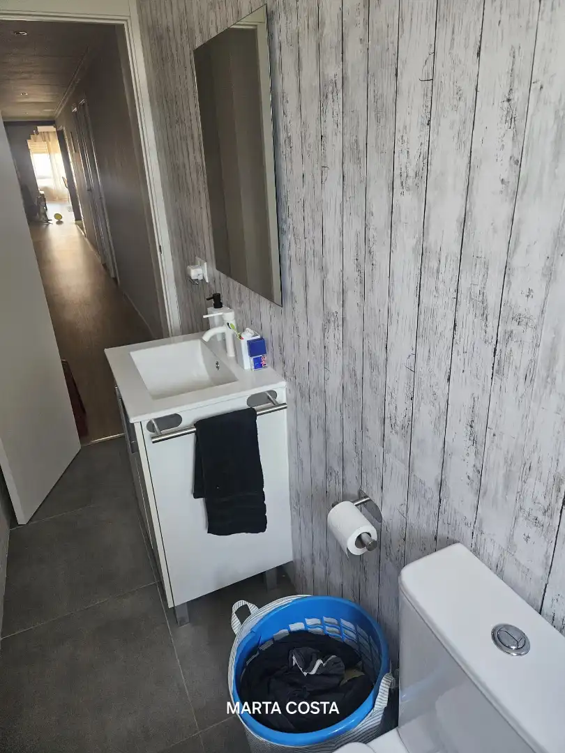 Bathroom of Flat for sale in La Font d'en Carròs  with Storage room, Furnished and Oven