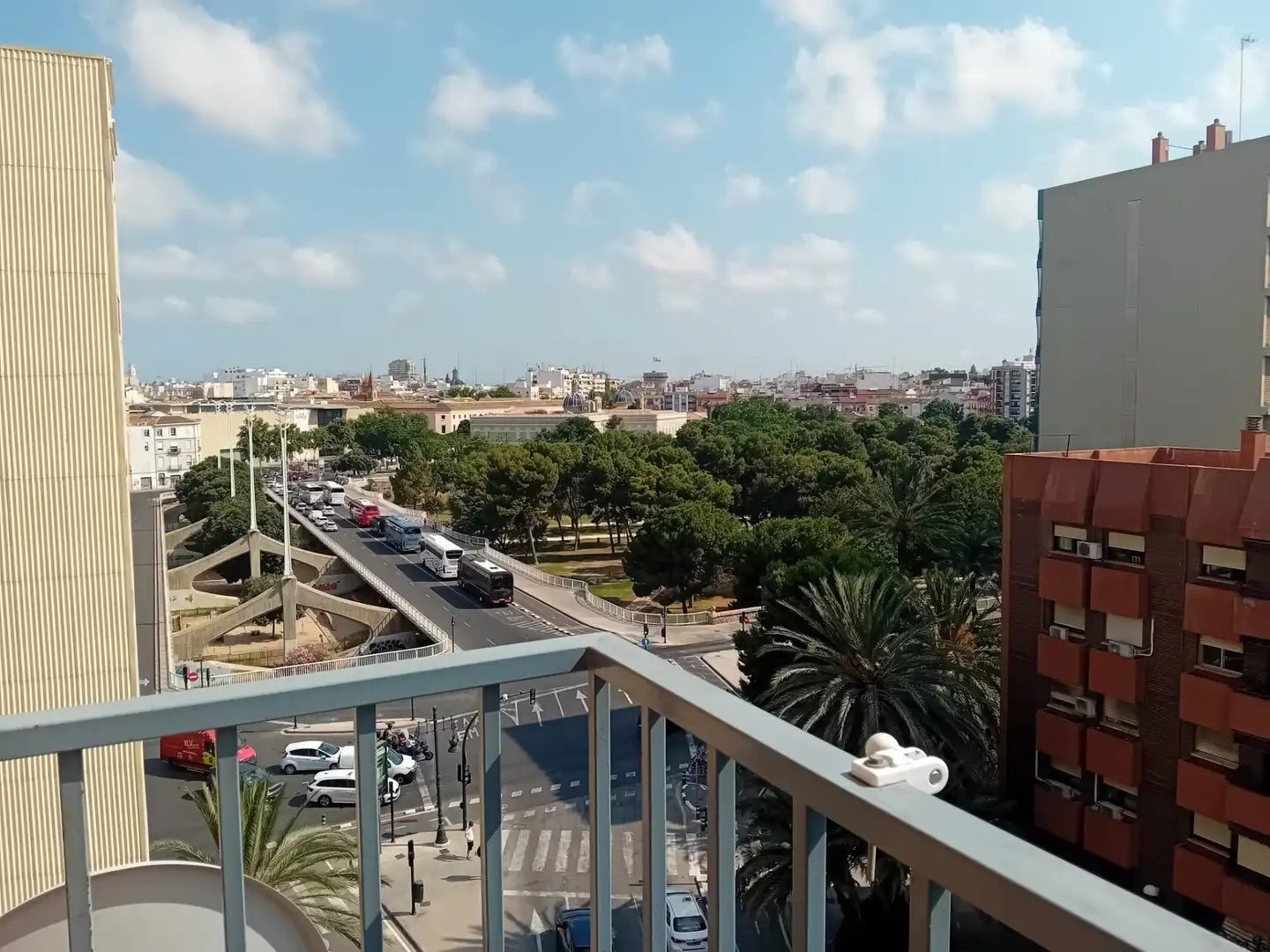 Vista exterior de Pis en venda en Valencia amb Aire condicionat, Forn i Rentadora