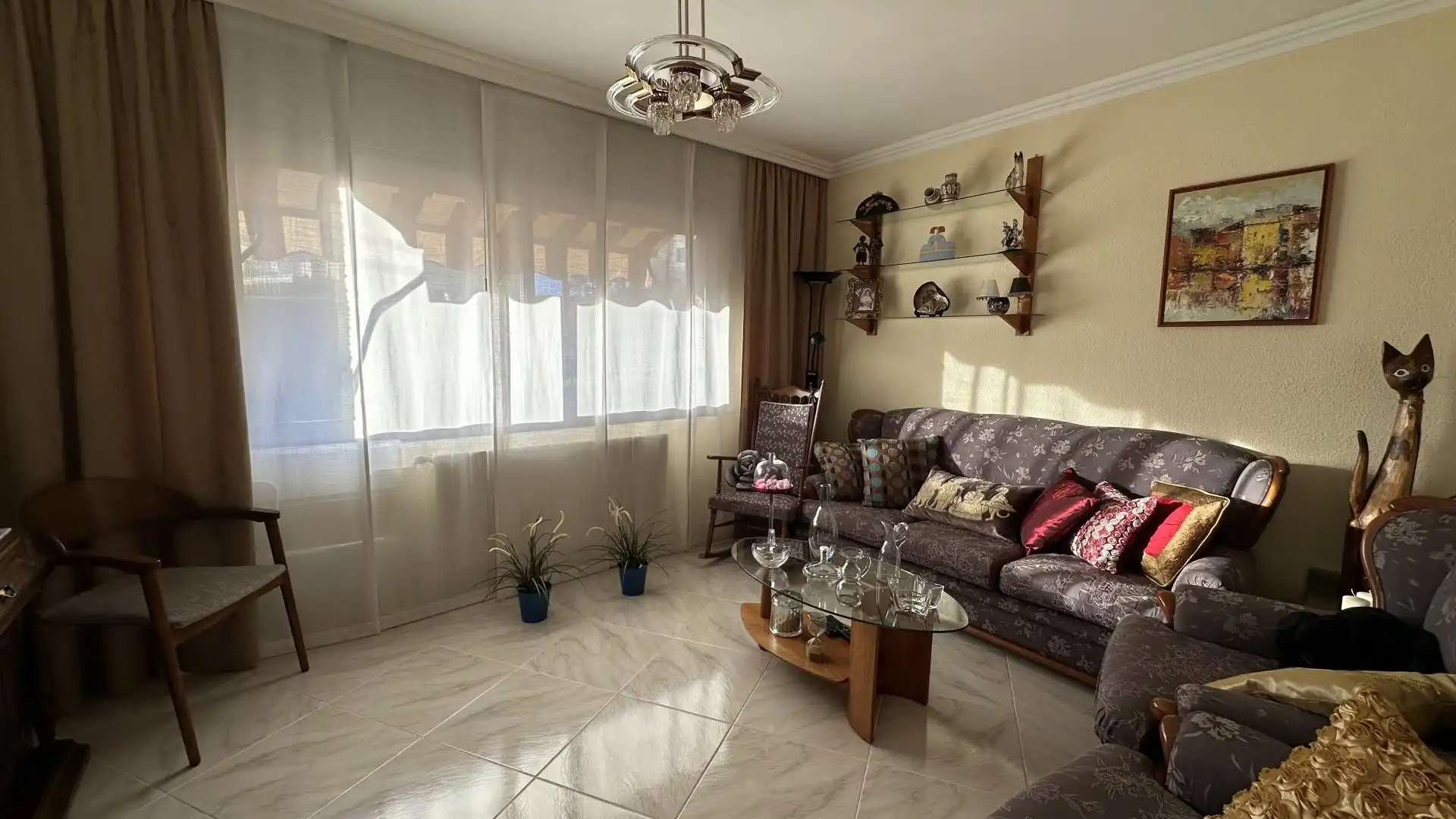 Sala de estar de Casa adosada en venta en Sant Celoni con Calefacción, Jardín privado y Terraza