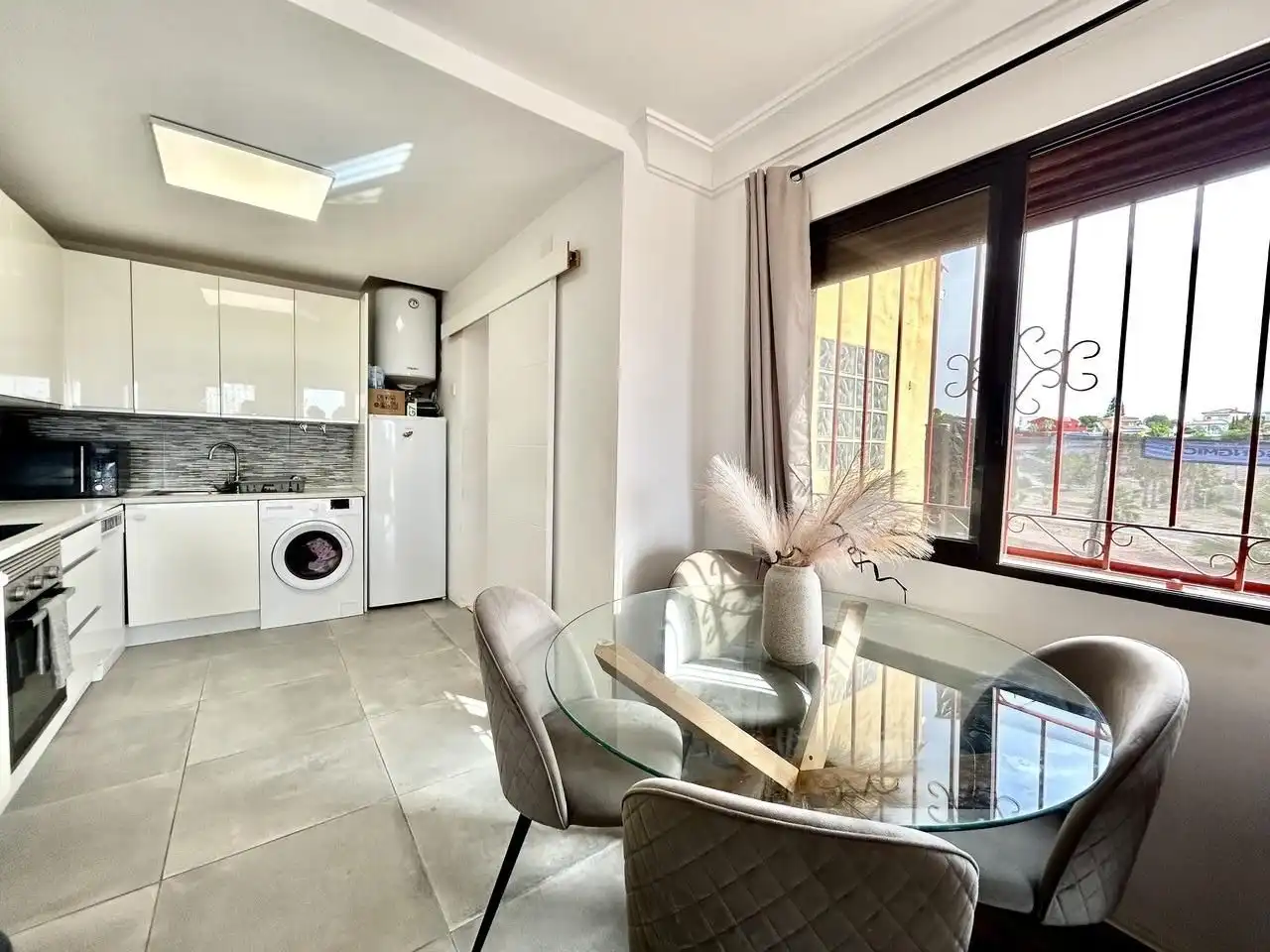 Kitchen of Apartments for sale in Orihuela