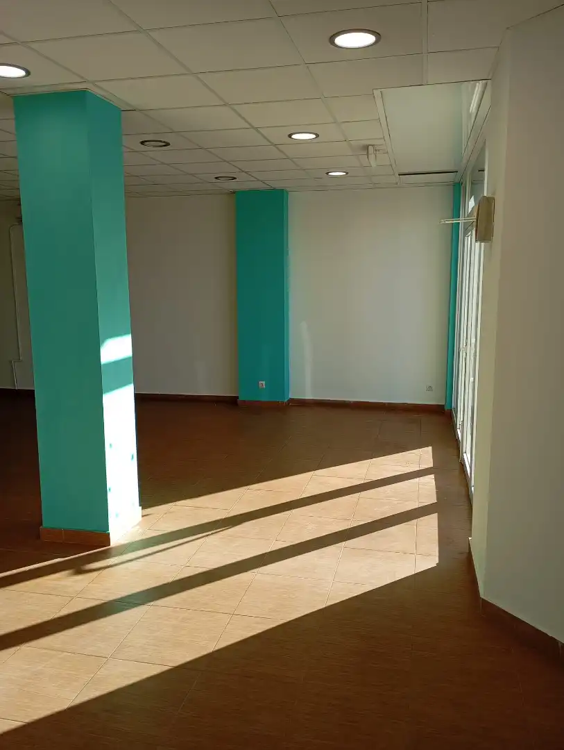 Commercial properties for sale in L'Escala  with Air Conditioner