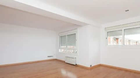 Foto 4 de Piso en venta en Plaça de Ròmul, Can Rull, Sabadell