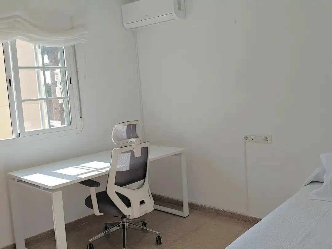 Bedroom of Flat for share in Almendralejo  with Air Conditioner and Furnished