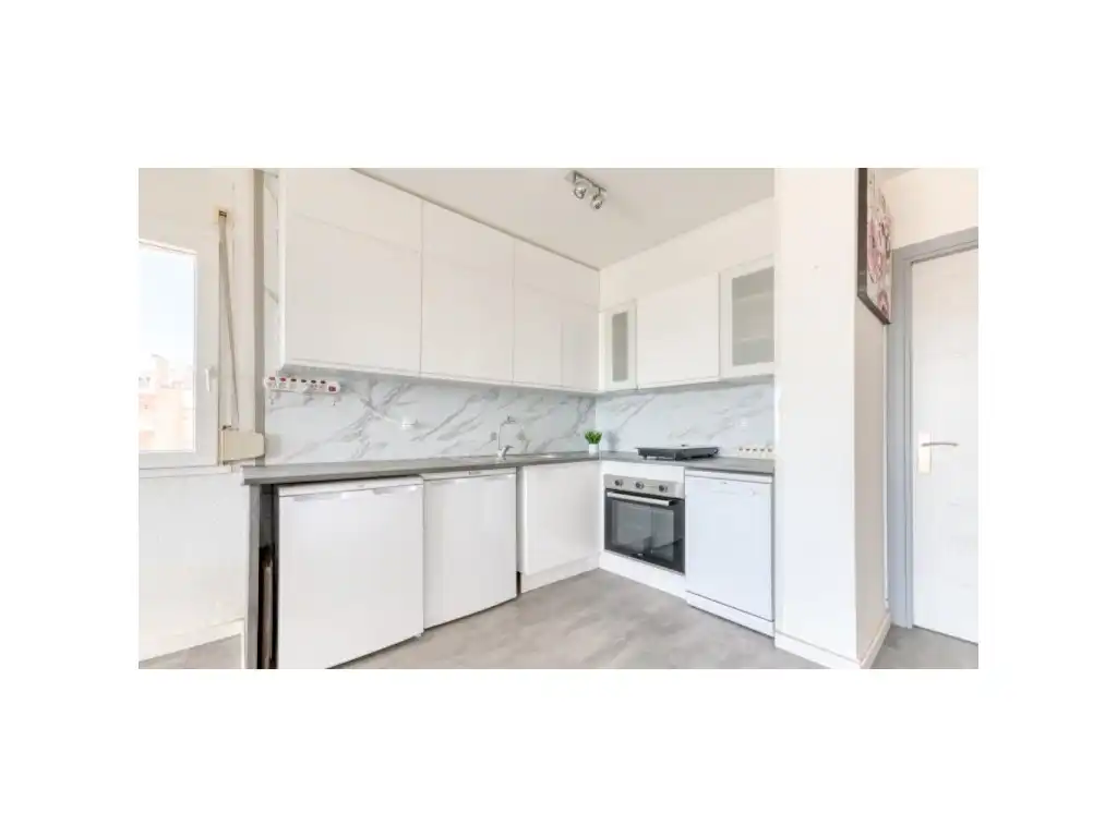 Piso con ascensor en venta en Calle De Merce Rodoreda 1, imagen 5