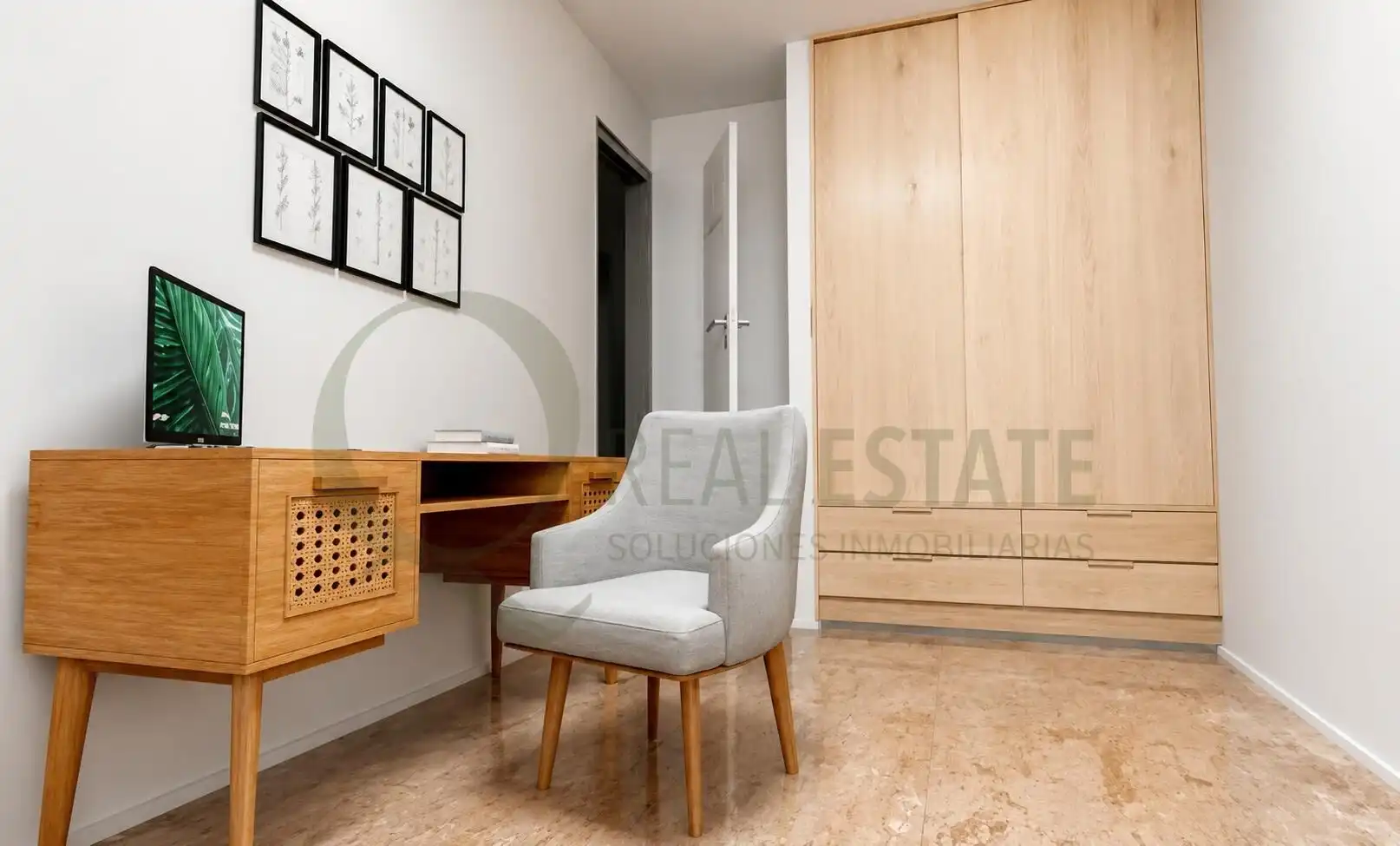 Habitación de Casa o chalet en venta en Alicante / Alacant con Calefacción, Jardín privado y Terraza