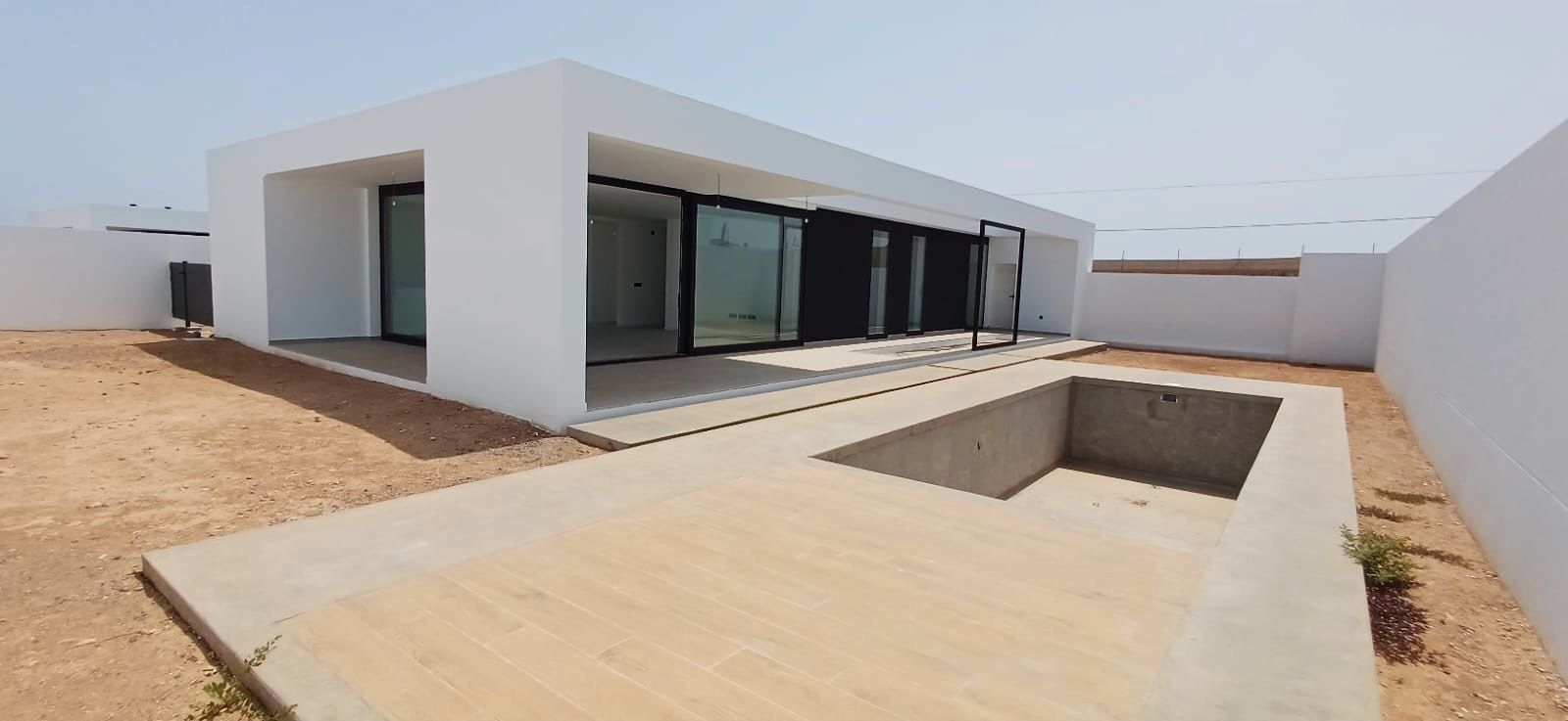 Exterior view of House or chalet for sale in La Oliva  with Private garden, Terrace and Swimming Pool