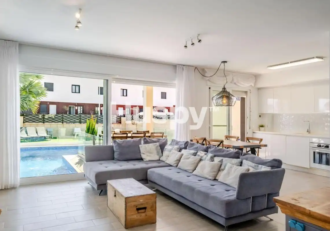 Doppelhaushälfte mit Terrasse zum Verkauf in Calle Malta, imagen 11