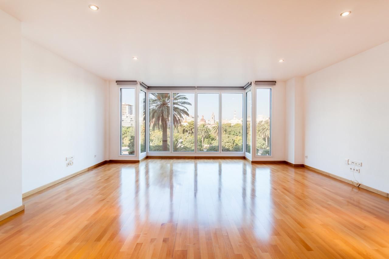 Living room of Flat for sale in  Valencia Capital  with Air Conditioner