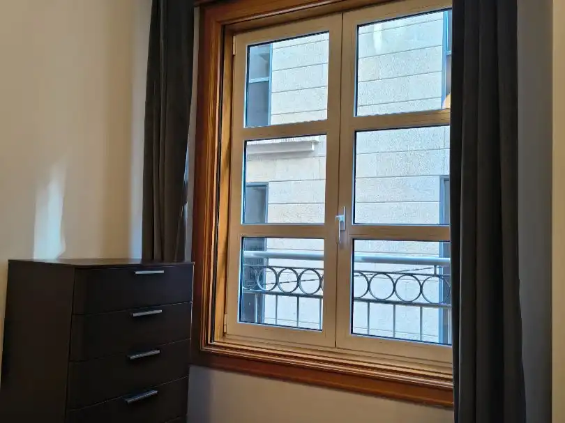 Habitación de Piso de alquiler en Vigo  con Terraza y Balcón
