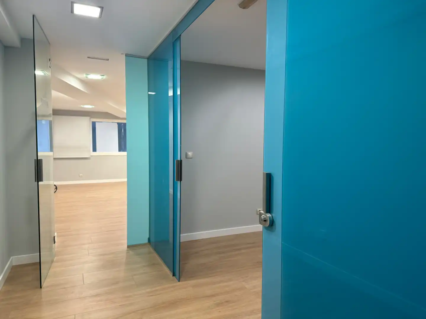 Büro zur Miete in Santiago de Compostela  mit Terrasse
