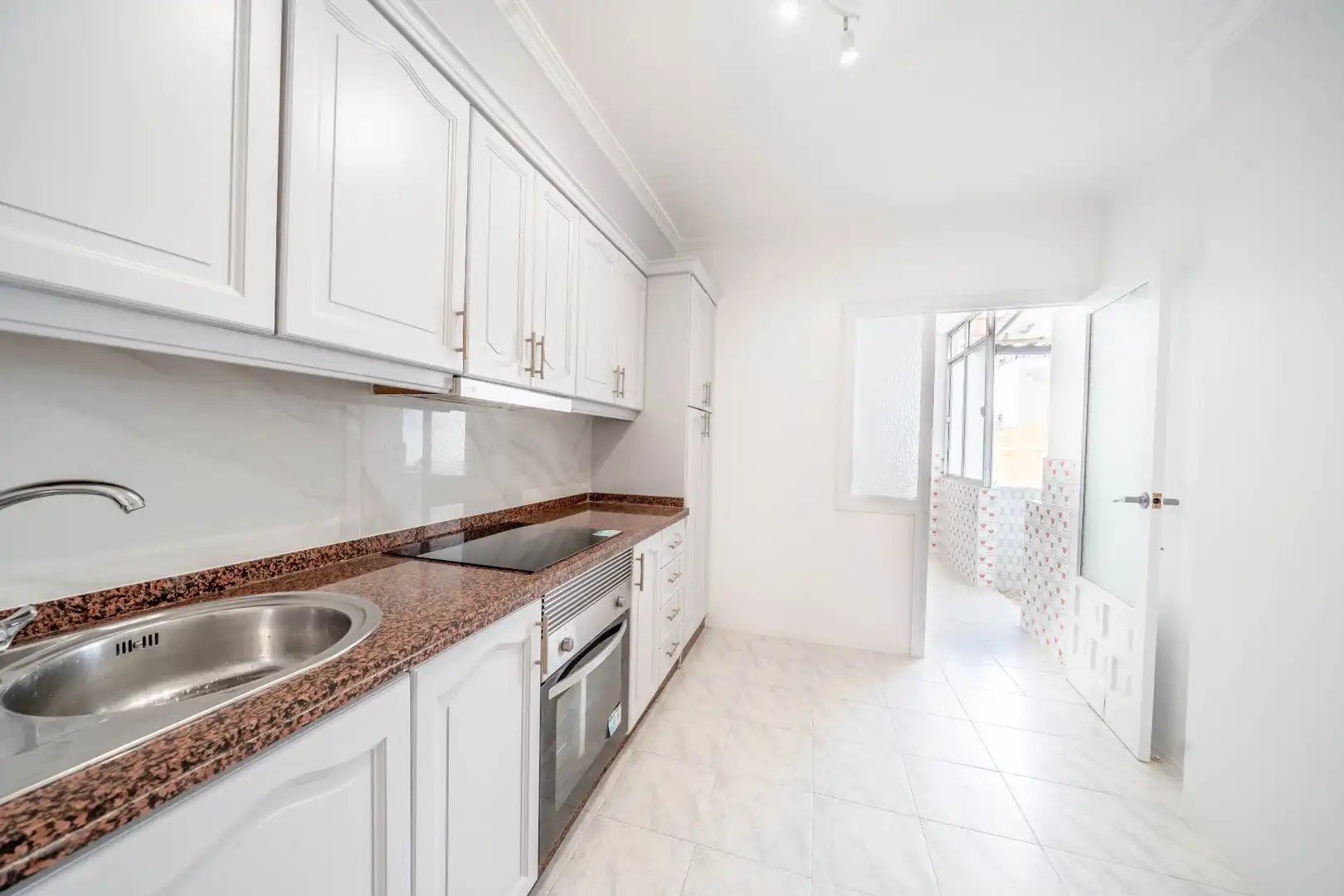Apartment with lift for sale in Centro