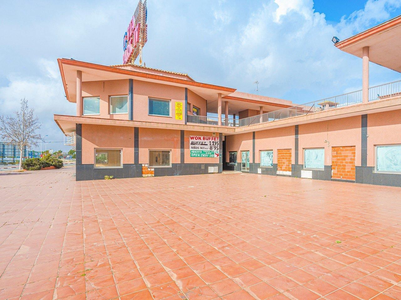 Exterior view of Premises for sale in Guardamar del Segura