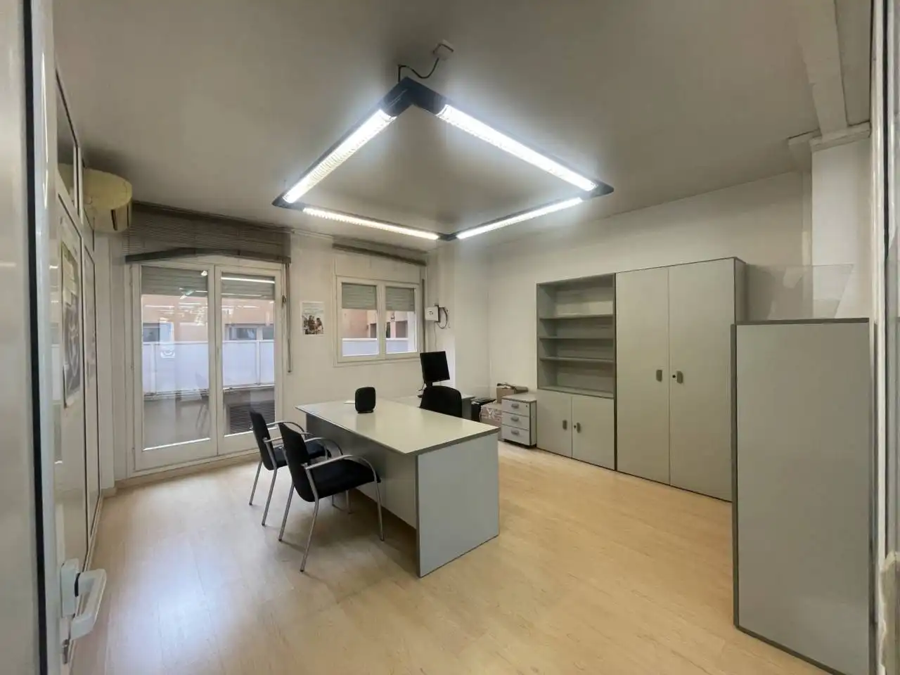 Local comercial en alquiler en Calle Ronda Francesc Camprodon, imagen 10